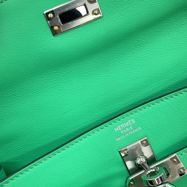 エルメス ショルダーバッグ ケリー ムーヴ ヴェールコミック/シルバー金具 エバーカーフ B刻印 HERMES