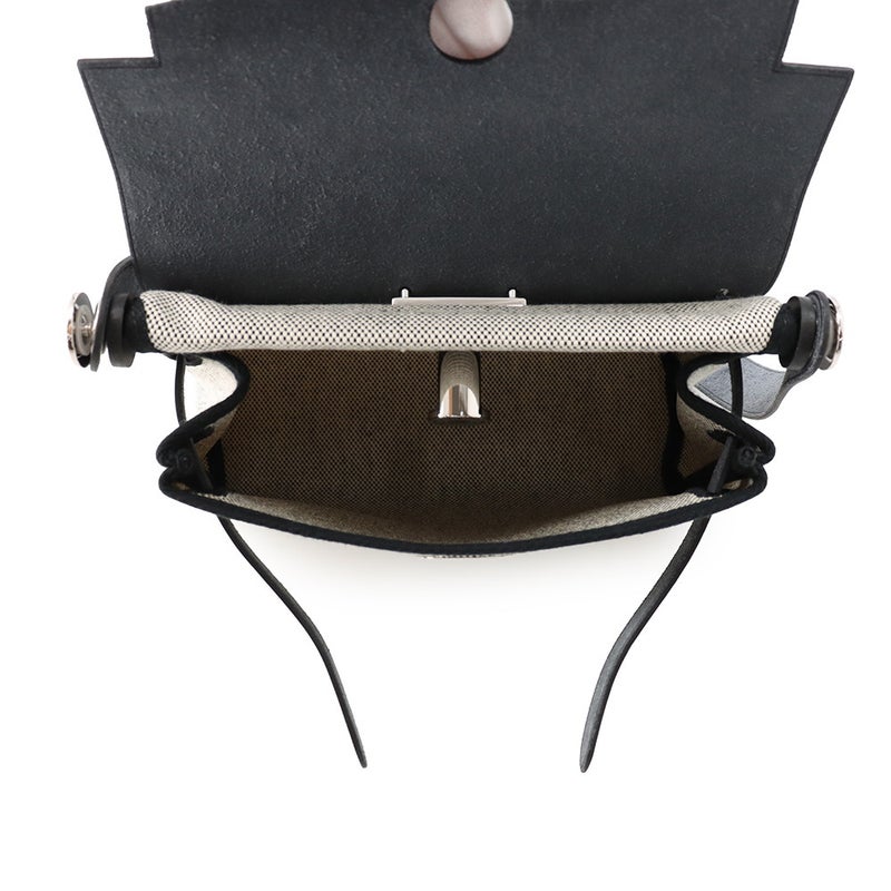 エルメス ショルダーバッグ エールバッグジップ ミニ ブラック/エクリュ/シルバー金具 トワルアッシュ/ヴァッシュハンター G刻印 黒
