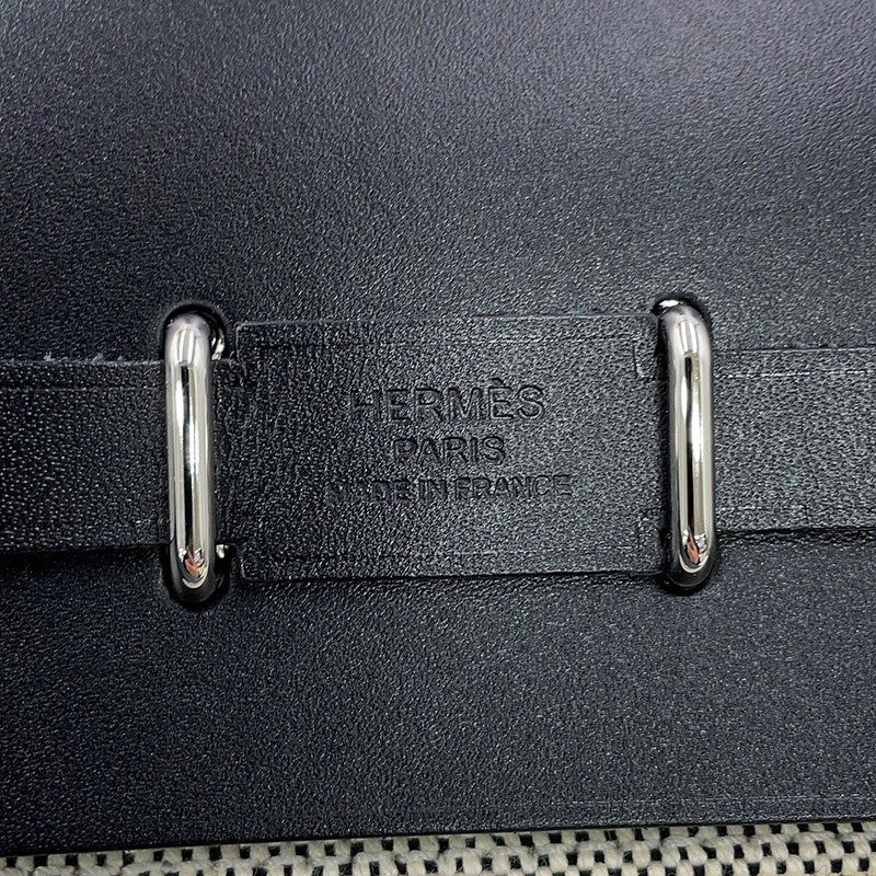 エルメス ショルダーバッグ エールバッグジップ ミニ ブラック/エクリュ/シルバー金具 トワルアッシュ/ヴァッシュハンター G刻印 黒