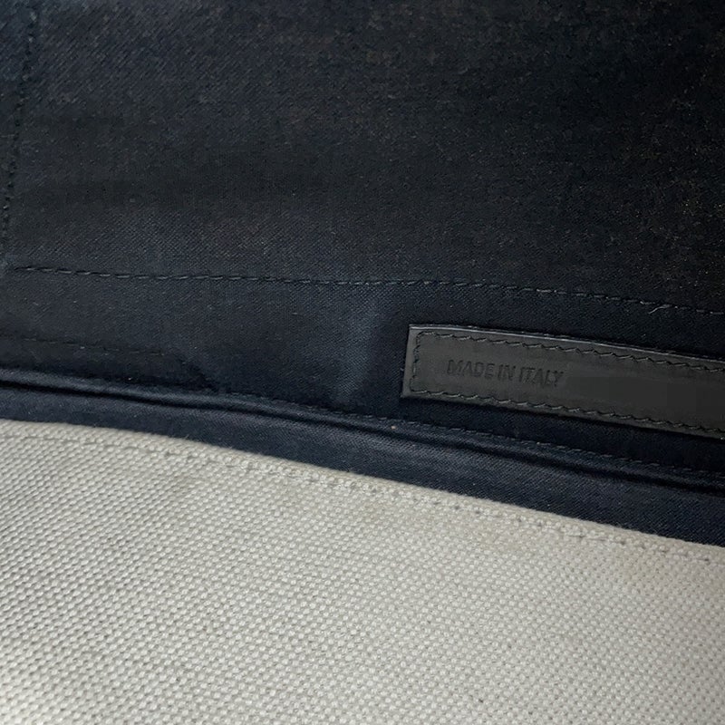 バレンシアガ トートバッグ ネイビー カバス NEW M ポーチ付き 581292 BALENCIAGA バッグ カバM 黒