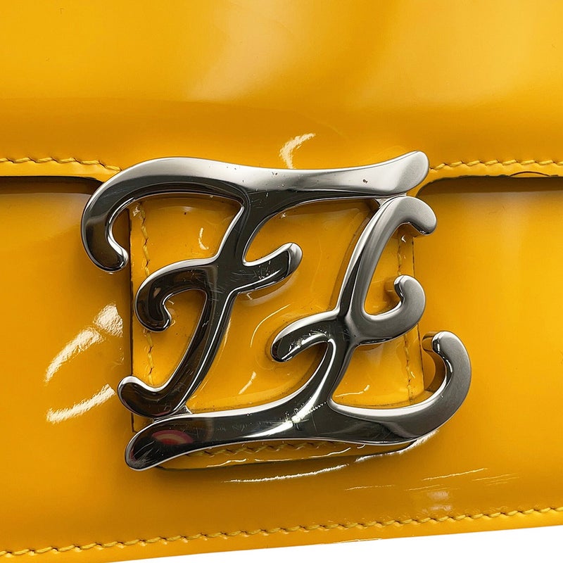 フェンディ ショルダーバッグ カリグラフィ パテント 8BT317 FENDI バッグ