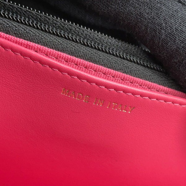 シャネル チェーンウォレット マトラッセ ココマーク キャビアスキン AP3516 CHANEL 財布 黒