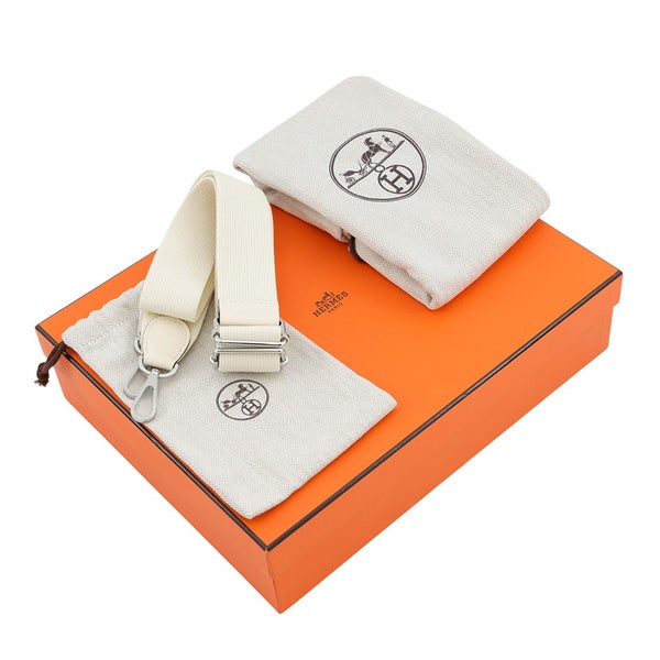 エルメス ショルダーバッグ エブリン3 23 クレーム/シルバー金具 トリヨンクレマンス K刻印 HERMES Evelyne