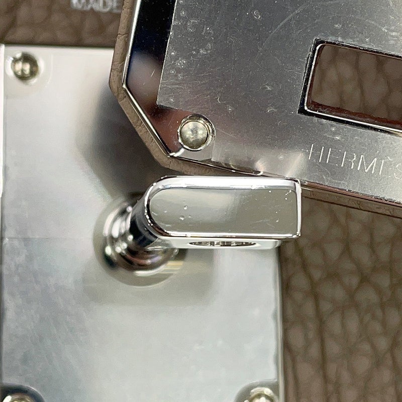 エルメス ボディバッグ ケリー アッカドPM エトゥープ/シルバー金具 トゴ K刻印 HERMES メンズ