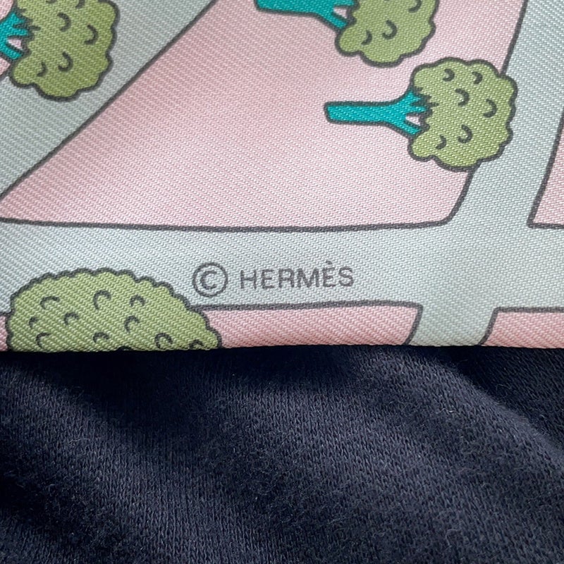 エルメス スカーフ ツイリー 新・パリの恋人たち Les Nouveaux Amoureux de Paris HERMES シルクツイル 2020年秋冬