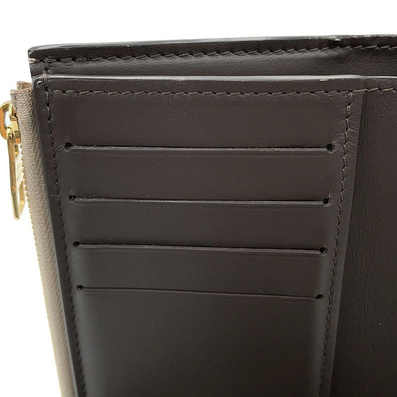 ルイヴィトン 三つ折り財布 トリヨンレザー ポルトフォイユ・カプシーヌ コンパクト M62159