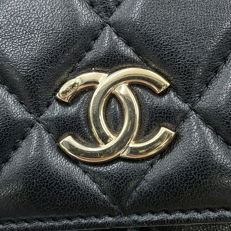 シャネル チェーンウォレット マトラッセ ココマーク ラムスキン AP2056 CHANEL 財布 黒