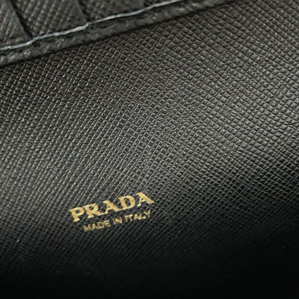 プラダ チェーンウォレット サフィアーノレザー PRADA 財布 黒