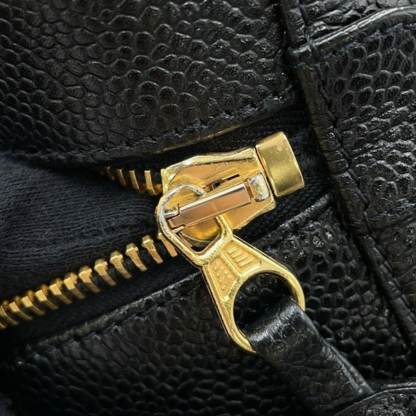 シャネル バニティバッグ ココマーク キャビアスキン 縦型 A01998 CHANEL 化粧ポーチ コスメポーチ 黒