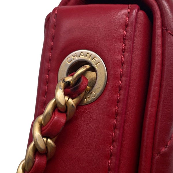 シャネル チェーンショルダーバッグ マトラッセ ココマーク ラムスキン CHANEL バッグ 赤