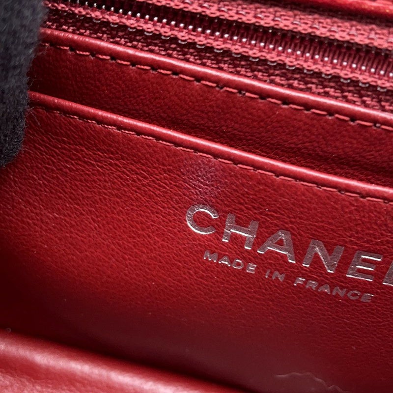 シャネル チェーンショルダーバッグ ココマーク ラムスキン CHANEL ミニ フラップ バッグ