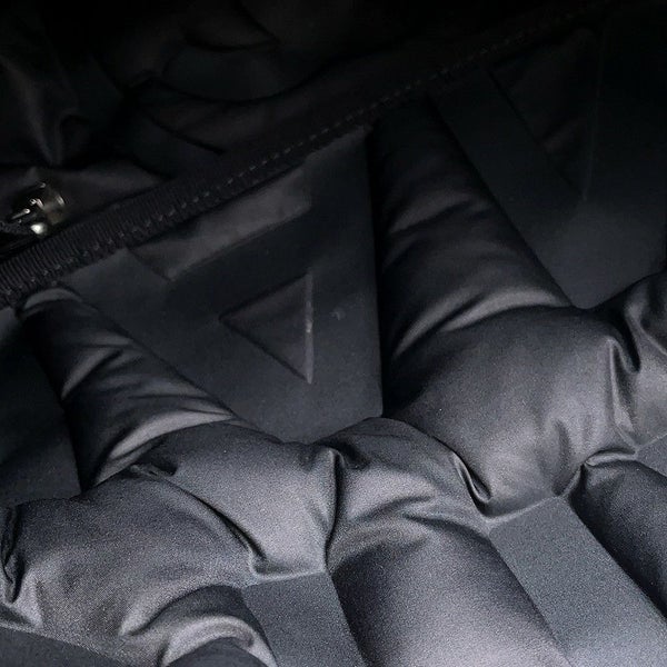 シャネル ショルダーバッグ ココネージュ ロゴ ココマーク ナイロン A57587 CHANEL バッグ 黒