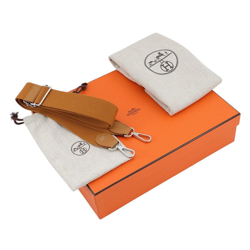 エルメス ショルダーバッグ エブリン3 23 セサミ/シルバー金具 トリヨンクレマンス G刻印 HERMES Evelyne