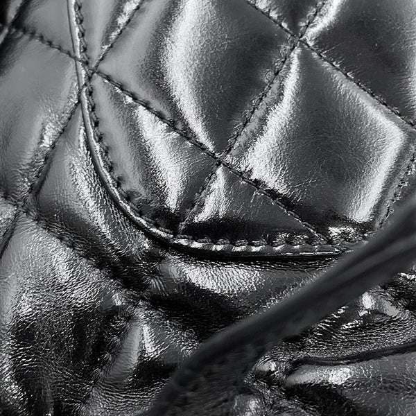シャネル バックパック マトラッセ ココマーク シャイニーカーフレザー AS3332 CHANEL リュック 黒