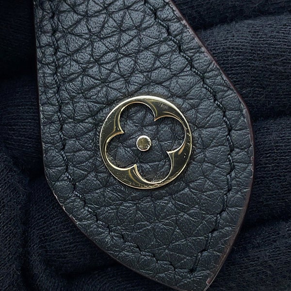ルイヴィトン 長財布 トリヨンレザー ポルトフォイユ・コメット M63102 LOUIS VUITTON 黒 ブラック L字ファスナー
