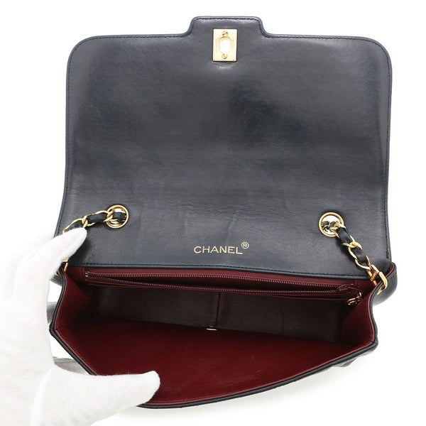 シャネル チェーンショルダーバッグ マトラッセ ココマーク ダイアナ CHANEL