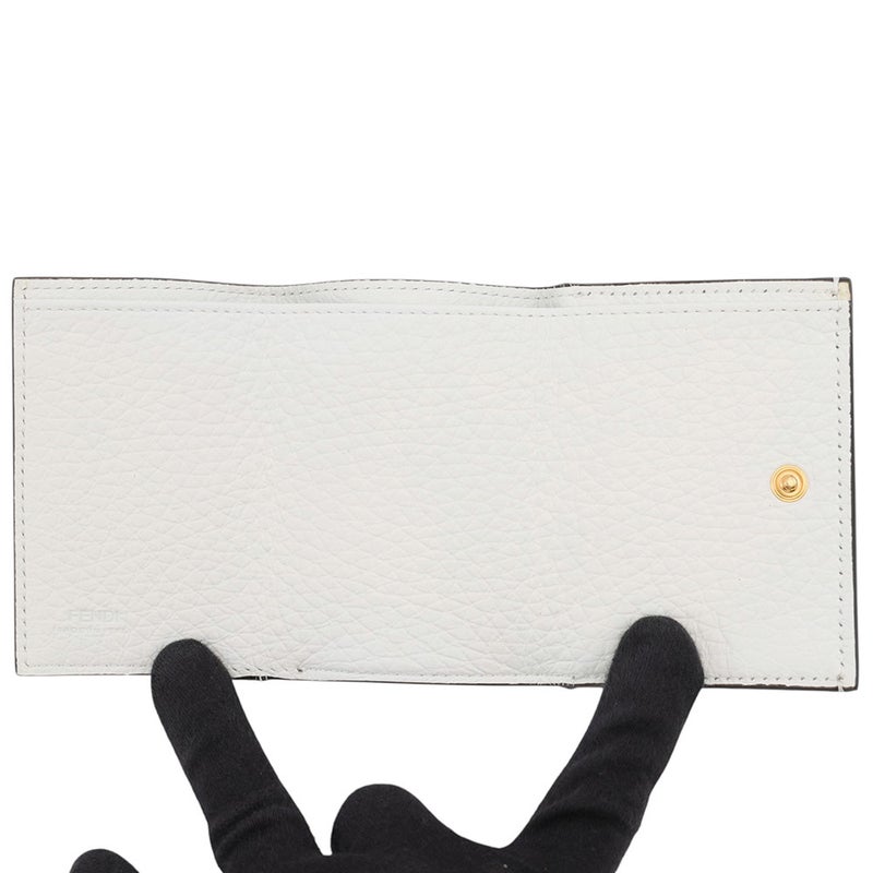 フェンディ 三つ折り財布 FILAコラボ フェンディマニア マイクロ ウォレット 8M0395 FENDI コンパクトウォレット 白