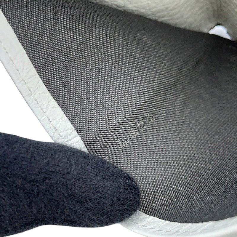 フェンディ 三つ折り財布 FILAコラボ フェンディマニア マイクロ ウォレット 8M0395 FENDI コンパクトウォレット 白