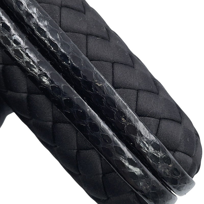 ボッテガヴェネタ クラッチバッグ イントレチャート ノット サテン/パイソン BOTTEGA VENETA 黒