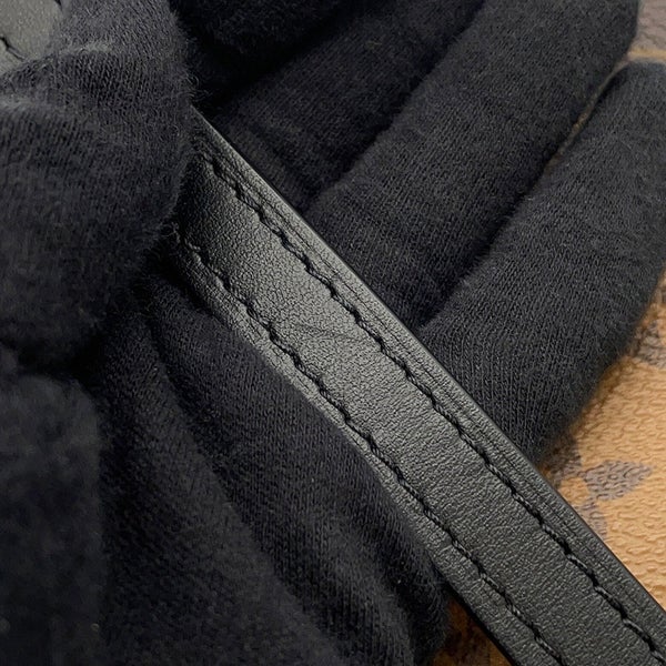 ルイヴィトン チェーンウォレット モノグラム・リバース ウォレット オン チェーン・アイビー M26587 2way 財布
