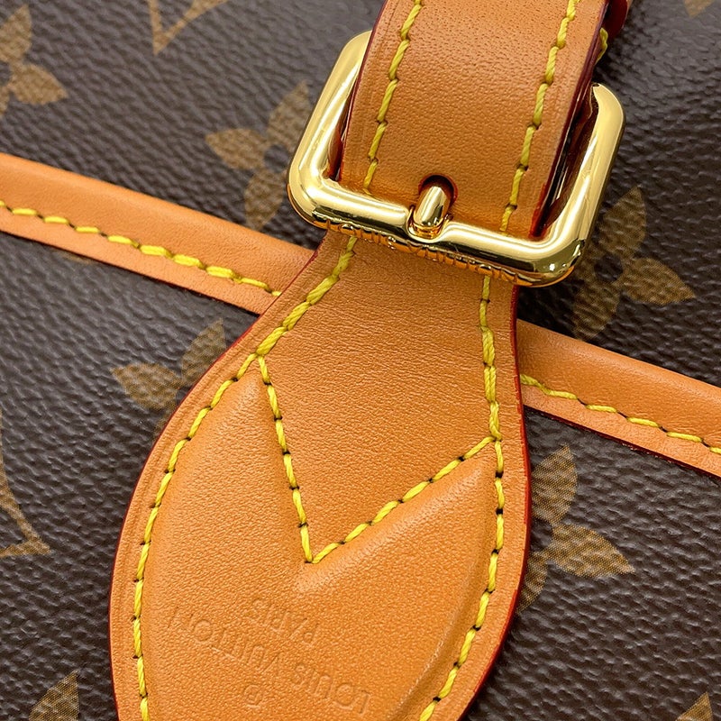 ルイヴィトン ショルダーバッグ モノグラム ディアヌ NM PM M46049 LOUIS VUITTON フューシャ