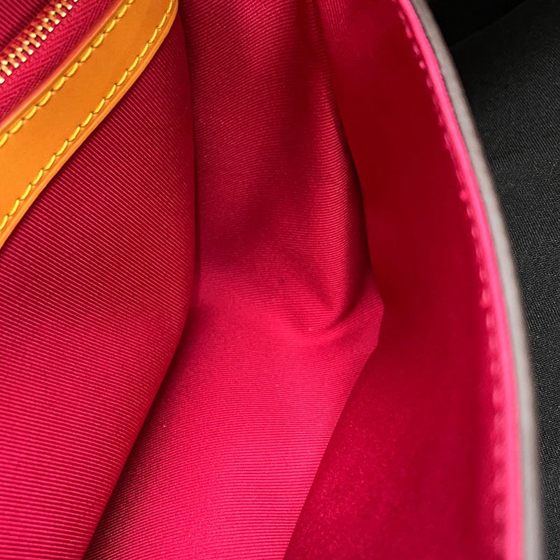 ルイヴィトン ショルダーバッグ モノグラム ディアヌ NM PM M46049 LOUIS VUITTON フューシャ