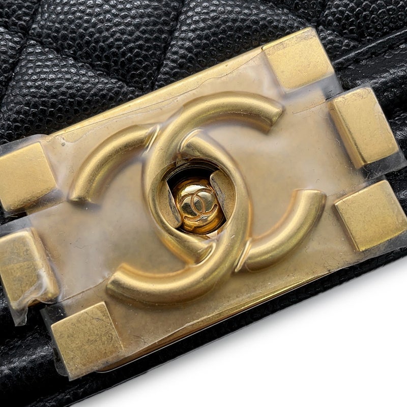 シャネル チェーンショルダーバッグ ココマーク ボーイシャネル キャビアスキン A67086 CHANEL 黒