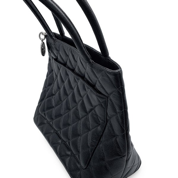 シャネル トートバッグ 復刻トート ココマーク キャビアスキン A01804 CHANEL バッグ マトラッセ キルティング 黒