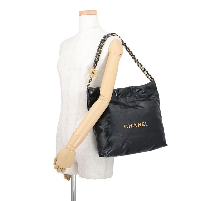 シャネル ハンドバッグ CHANEL 22 マトラッセ スモール シャイニーカーフレザー AS3260 CHANEL ポーチ付き 黒