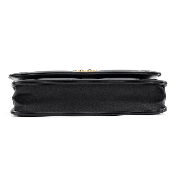 シャネル チェーンウォレット CHANEL19 ココマーク マトラッセ シャイニーラムスキン AP3267 CHANEL 財布 黒