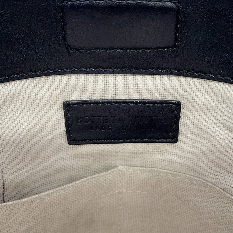 ボッテガヴェネタ ショルダーバッグ イントレチャート レザー BOTTEGA VENETA バッグ 黒