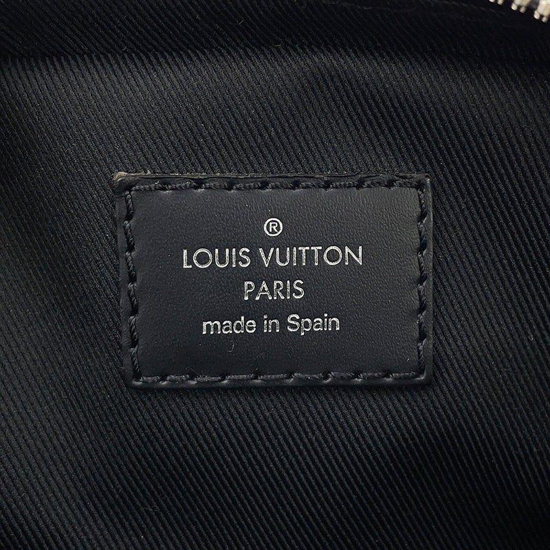 ルイヴィトン ショルダーバッグ エピ ダヌーブPM LVサークル M55120  LOUIS VUITTON 黒 ブラック