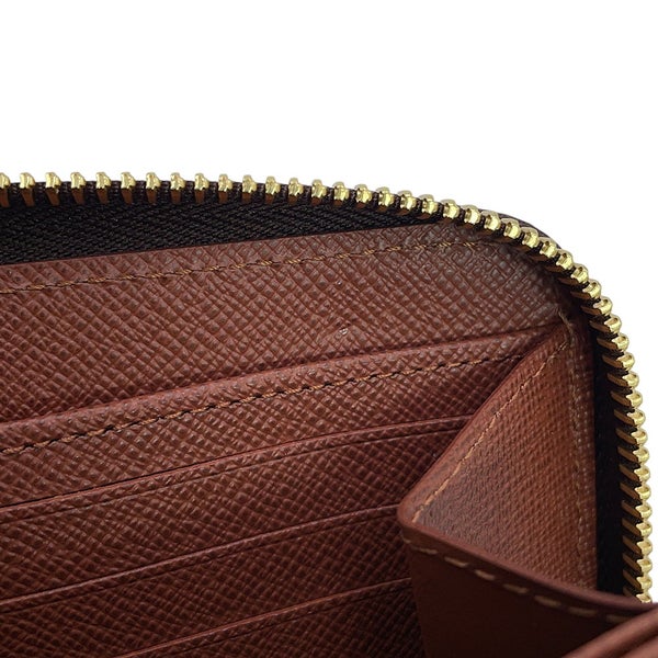 ルイヴィトン 長財布 モノグラム ジッピー・ウォレット M42616 LOUIS VUITTON