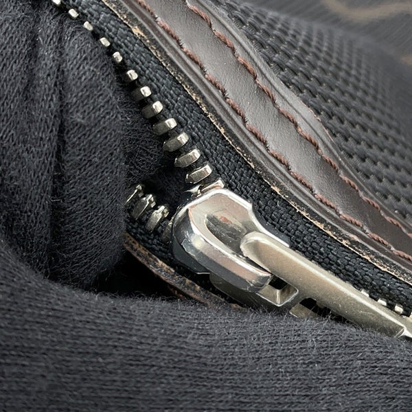 ルイヴィトン ショルダーバッグ ダミエ・ジェアン エクスプロラトゥール M93616 LOUIS VUITTON 黒 ブラック