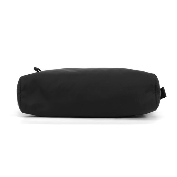 プラダ ショルダーバッグ トライアングルロゴ ナイロン 2VH090 PRADA バッグ 黒