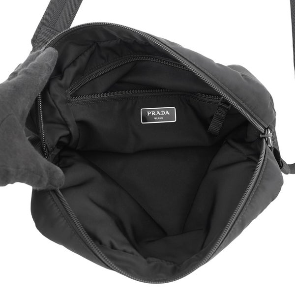 プラダ ショルダーバッグ トライアングルロゴ ナイロン 2VH090 PRADA バッグ 黒