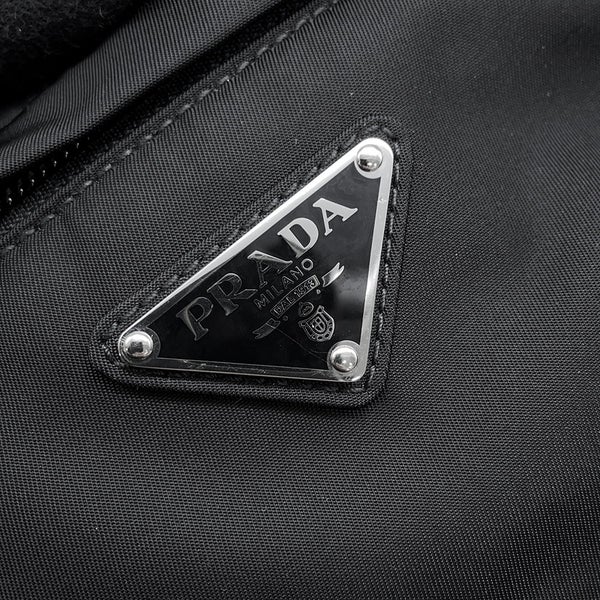 プラダ ショルダーバッグ トライアングルロゴ ナイロン 2VH090 PRADA バッグ 黒