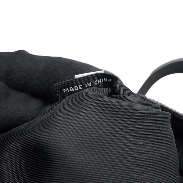 プラダ ショルダーバッグ トライアングルロゴ ナイロン 2VH090 PRADA バッグ 黒