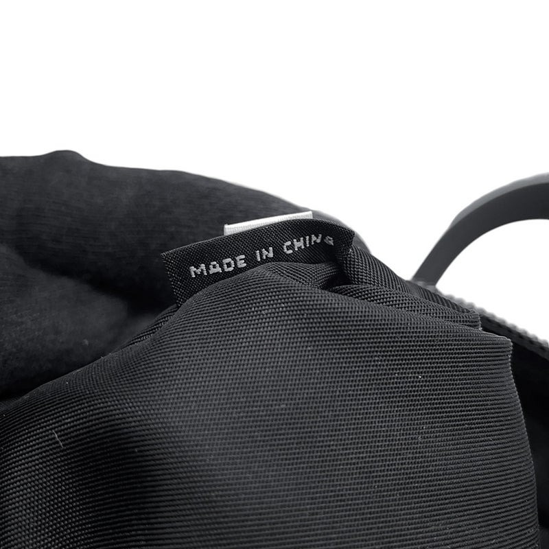 プラダ ショルダーバッグ トライアングルロゴ ナイロン 2VH090 PRADA バッグ 黒
