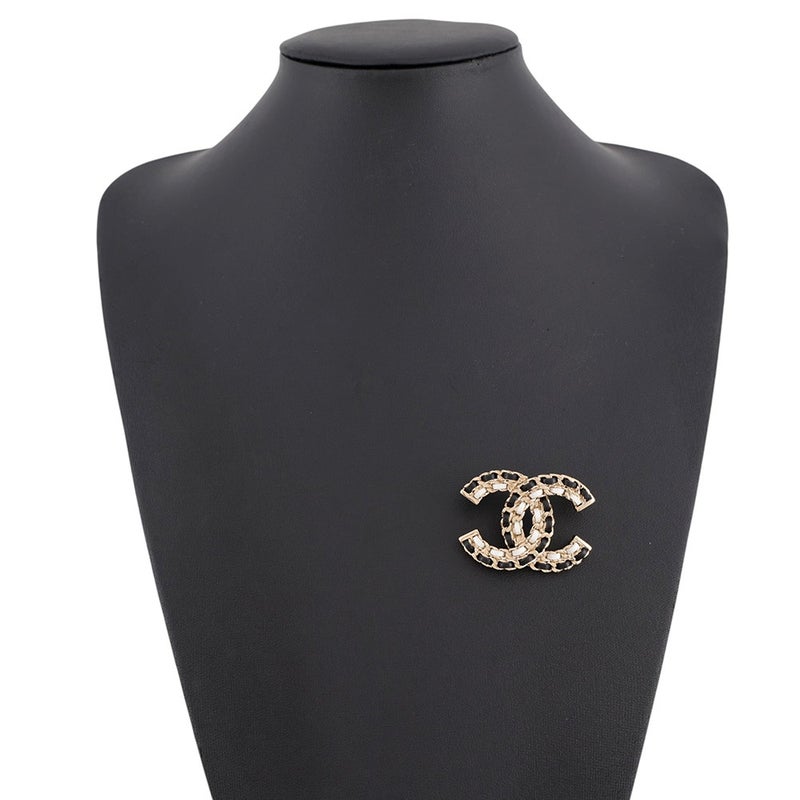 シャネル ブローチ ココマーク レザー B22 A CHANEL アクセサリー 黒 白
