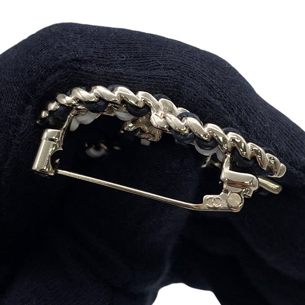 シャネル ブローチ ココマーク レザー B22 A CHANEL アクセサリー 黒 白
