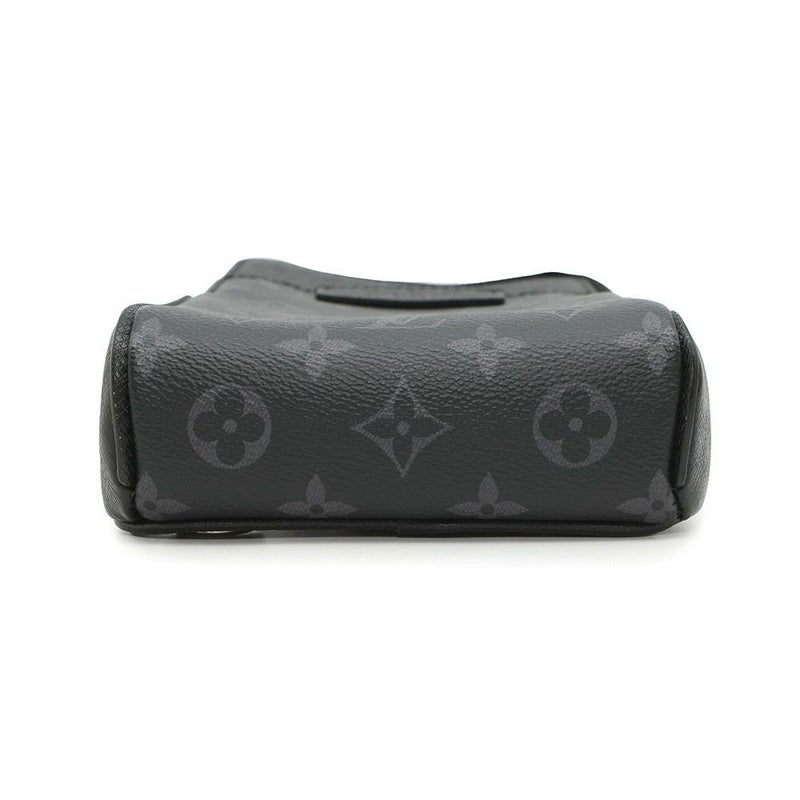 ルイヴィトン ボディバッグ モノグラム・エクリプス タイガ アウトドア・スリングバッグ M30741 ブラック 黒 タイガラマ