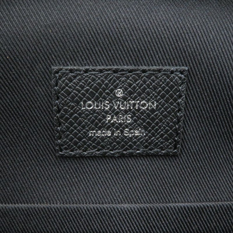 ルイヴィトン ボディバッグ モノグラム・エクリプス タイガ アウトドア・スリングバッグ M30741 ブラック 黒 タイガラマ