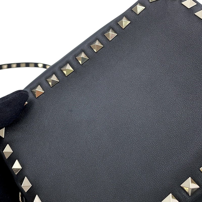 ヴァレンティノ・ガラヴァーニ ショルダーバッグ ロックスタッズ スモール レザー VALENTINO 黒