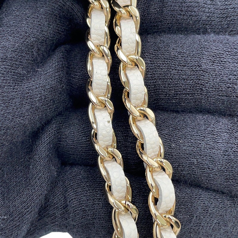 シャネル チェーンウォレット マトラッセ ココマーク ミニ キャビアスキン AP0238 CHANEL 財布 白