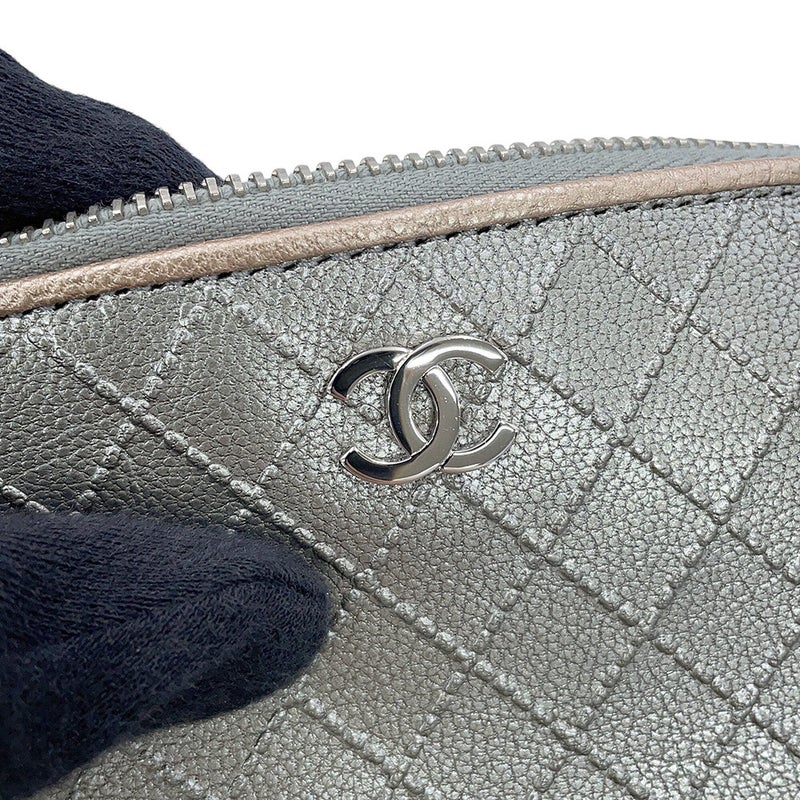 シャネル ポーチ マトラッセ コスメティックポーチ レザー CHANEL 小物入れ
