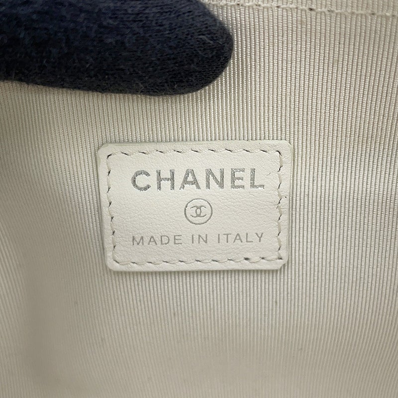 シャネル ポーチ マトラッセ コスメティックポーチ レザー CHANEL 小物入れ