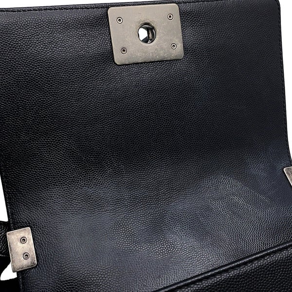 シャネル チェーンショルダーバッグ ボーイシャネル スモール マトラッセ ココマーク キャビアスキン A67085 BOY CHANEL 黒