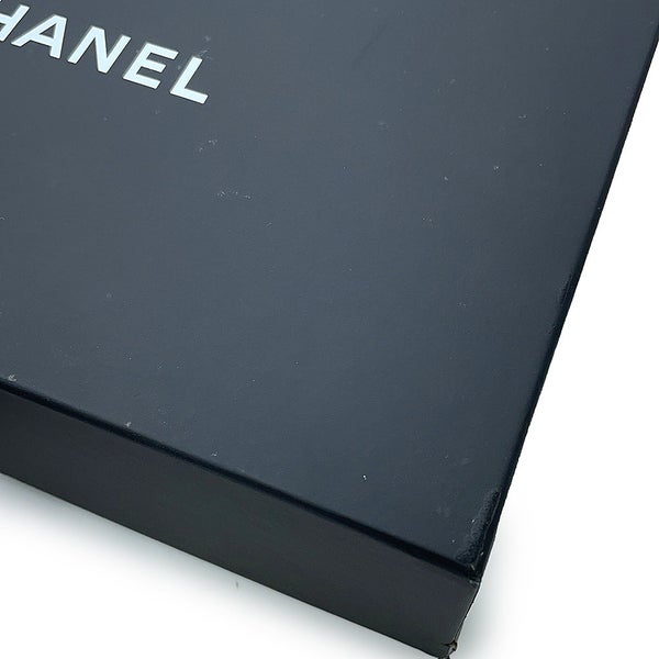 シャネル チェーンショルダーバッグ ボーイシャネル スモール マトラッセ ココマーク キャビアスキン A67085 BOY CHANEL 黒