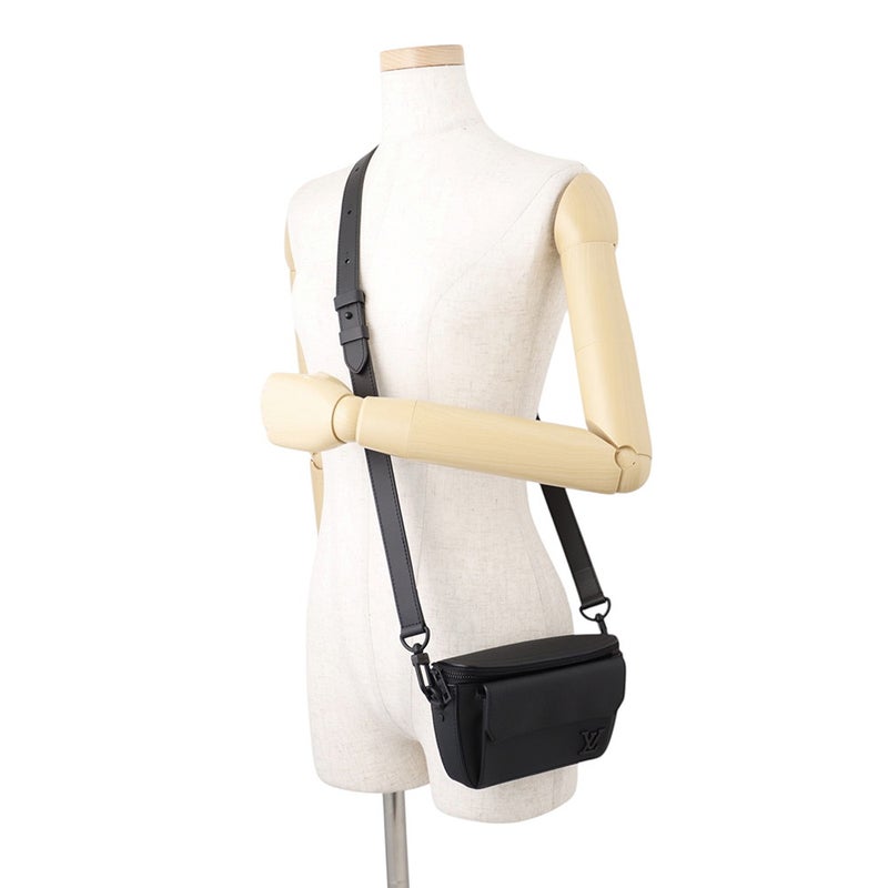 ルイヴィトン ショルダーバッグ LV アエログラム パイロット ウェアラブル ウォレット M83563 ブラック 黒